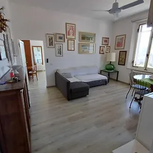 Affaccio Su Siena,vicino Al Centro, Con Garage Apartment
